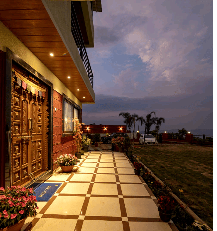 Lavish Escape Manor villa card image in Near Mapro Garden, Mahabaleshwar