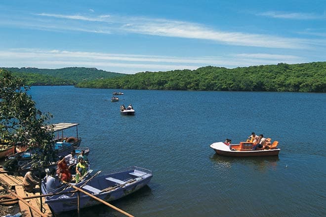 Venna Lake Mahabaleshwar: Boating, Lakeside Food, Horse Rides and How to Actually Enjoy All of It blog hero image in Mahabaleshwar