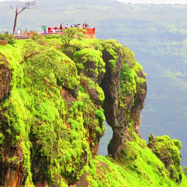Wilson Point Sunrise Guide: What to Expect, When to Go, and Why It's Worth the 5 AM Alarm blog hero image in Mahabaleshwar