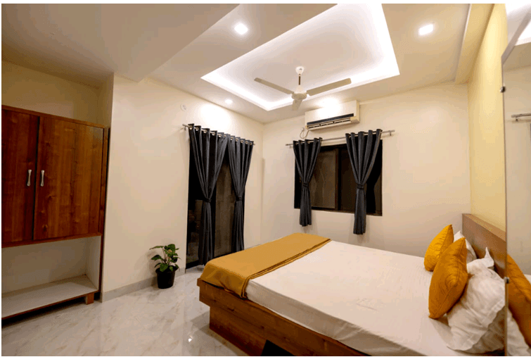 Lavish Escape Manor gallery image Caretaker Available in Near Mapro Garden, Mahabaleshwar