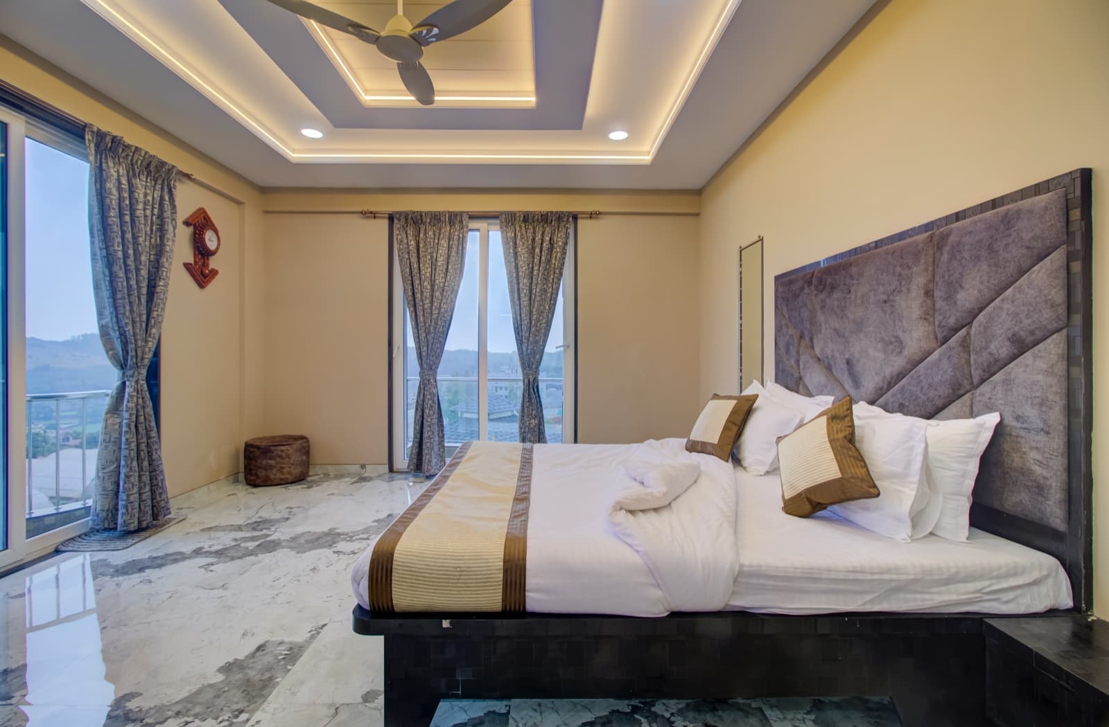 Valley View Manor gallery image WiFi in Near Mapro Garden, Mahabaleshwar