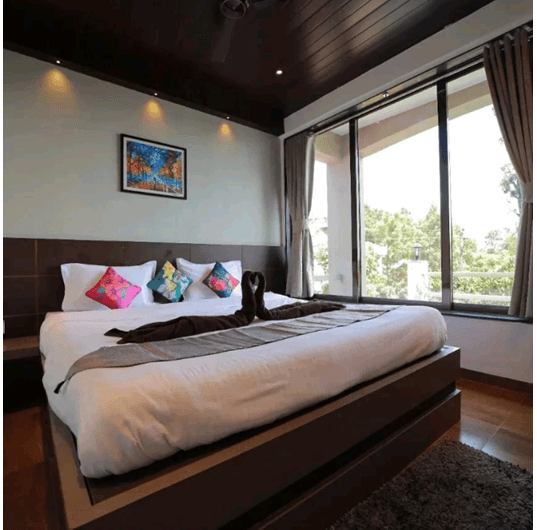 Mountain Sanctuary gallery image Mountain View in Near Mapro Garden, Mahabaleshwar