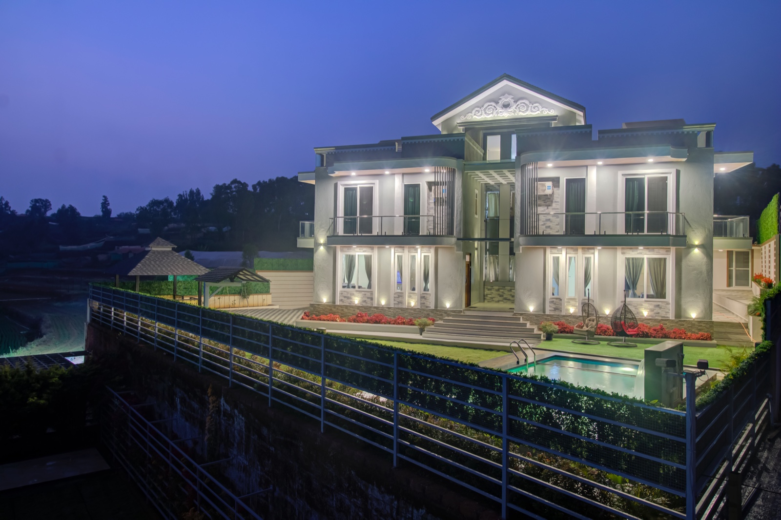 Valley View Manor