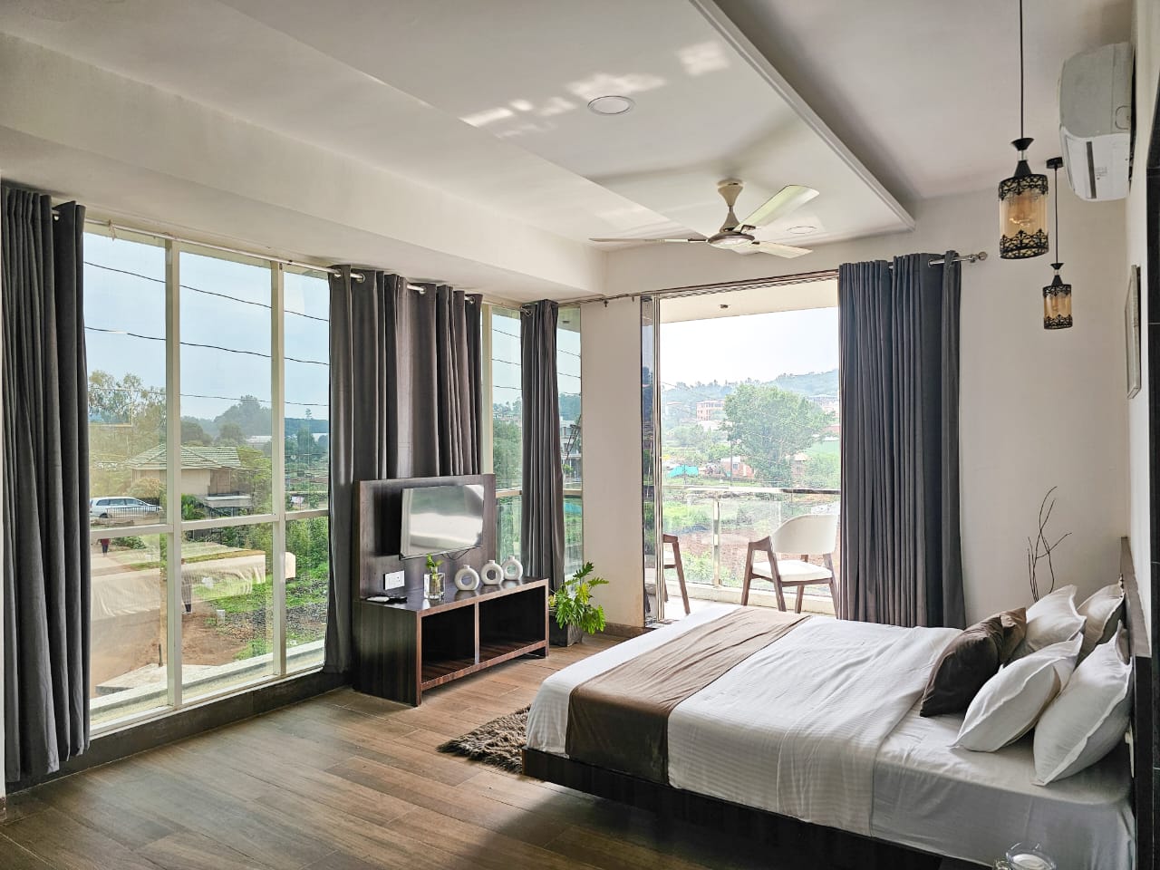 Peaceful Nook Villa - Gallery image 2